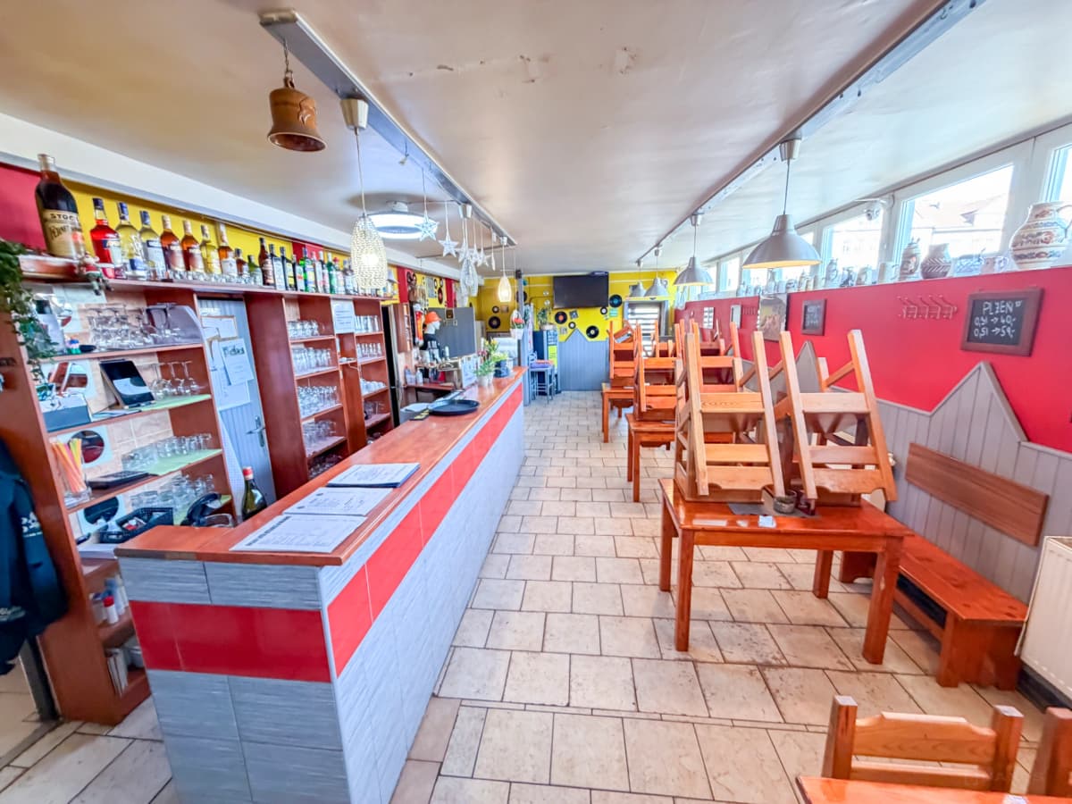 Pronájem nebytového prostoru - stavba